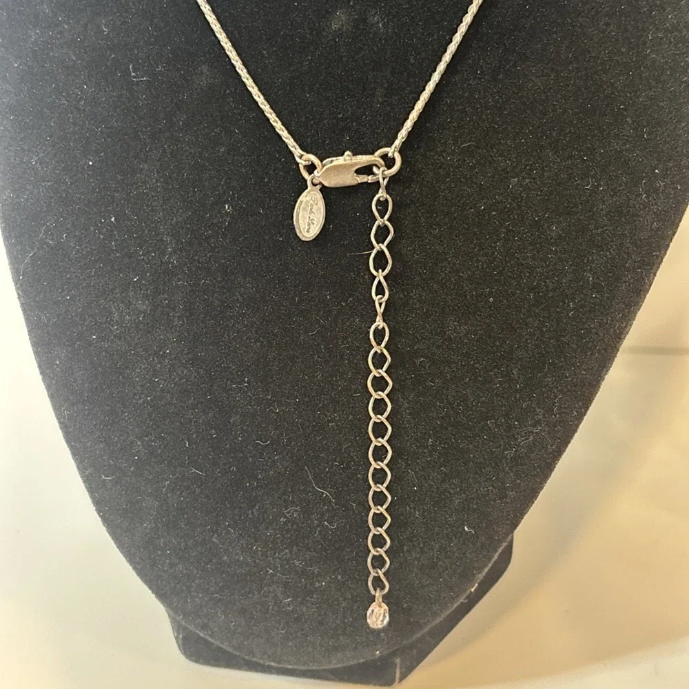Vintage Park Lane Frosted Quartz Stone Pendant Necklace Pink Crystal Dangle 20